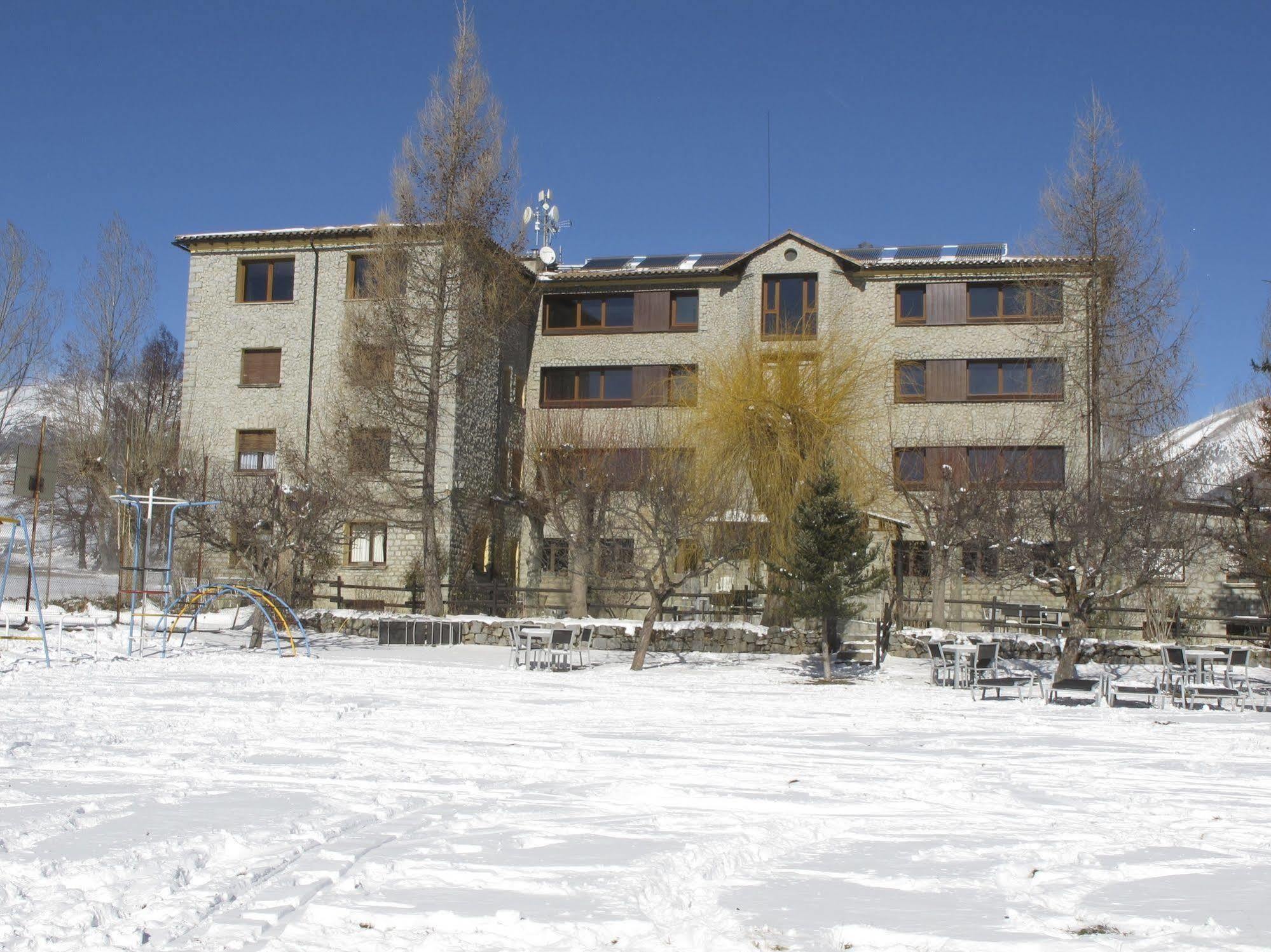 Hotel Mirador Lles Exterior photo